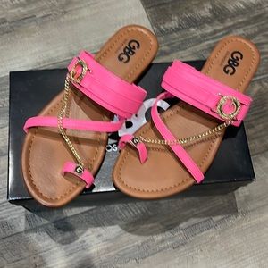 GBG Los Angeles Women's Leavi Chain Slide Sandals - BN